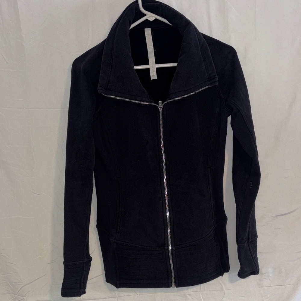 Lululemon Radiant Jacket II - Picture 6 of 7